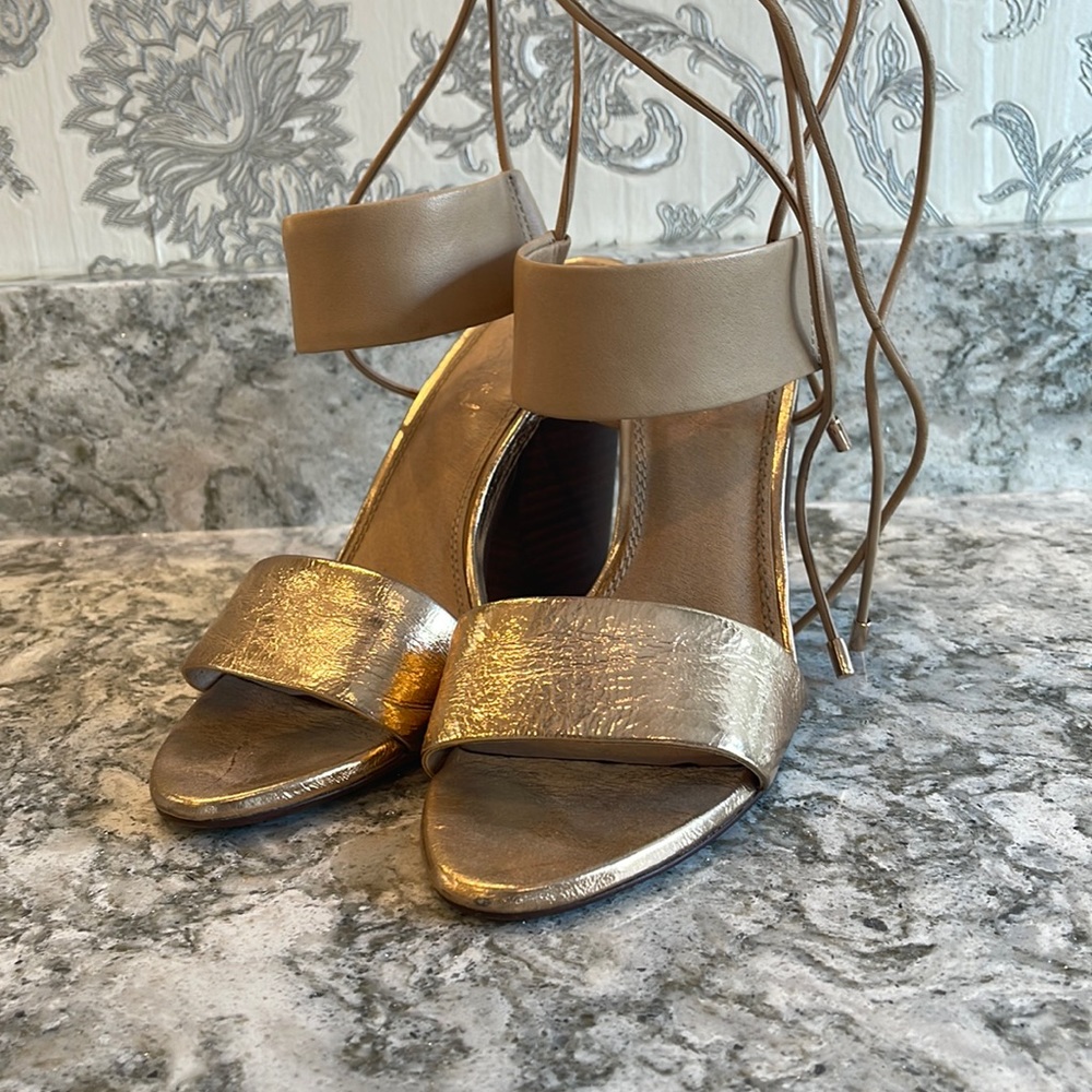 Lightly Worn Splendid Kenya Rose Gold Sandals - Sz 7.5